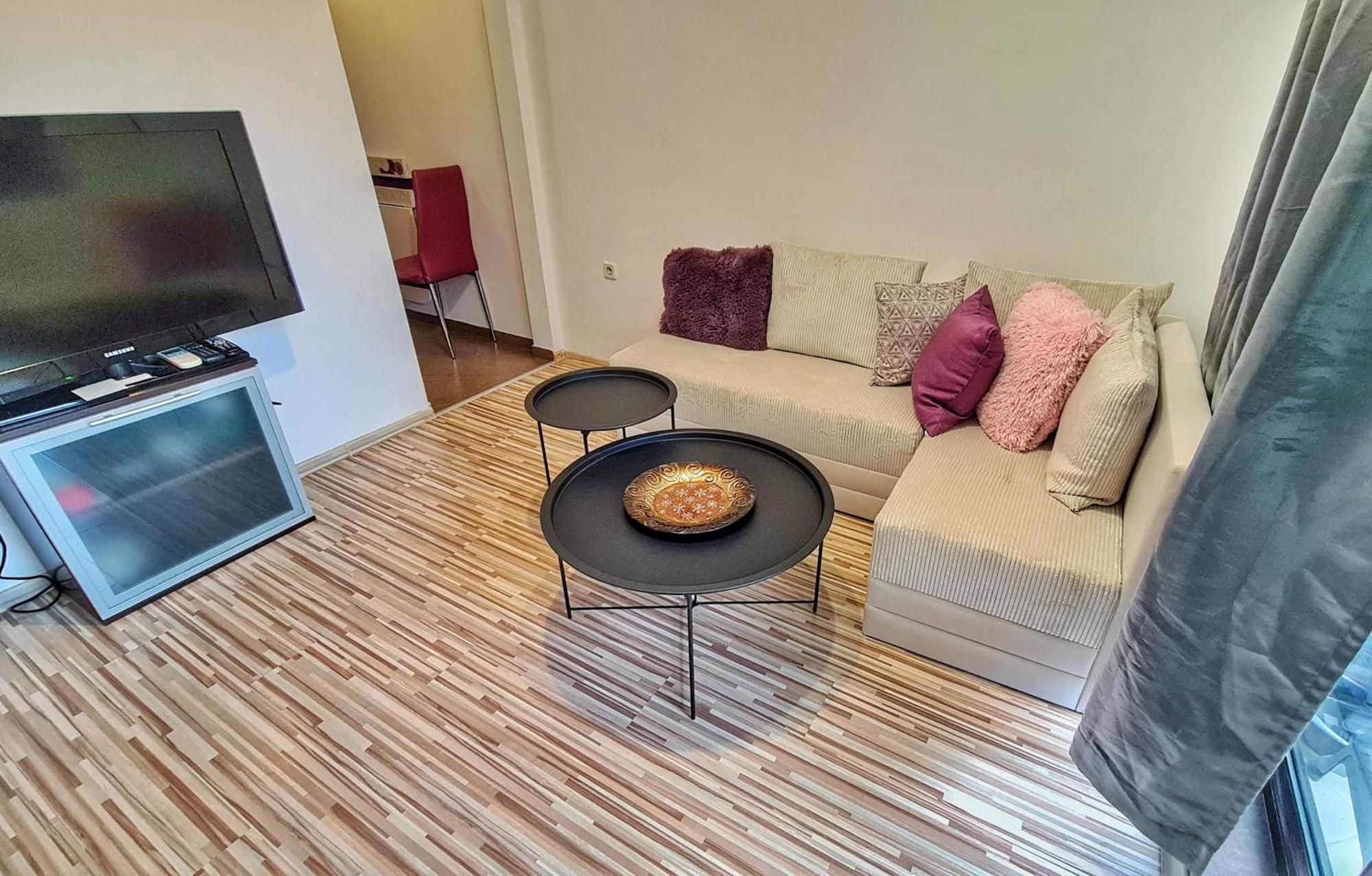 Roxy Apartment Plovdiv Ngoại thất bức ảnh